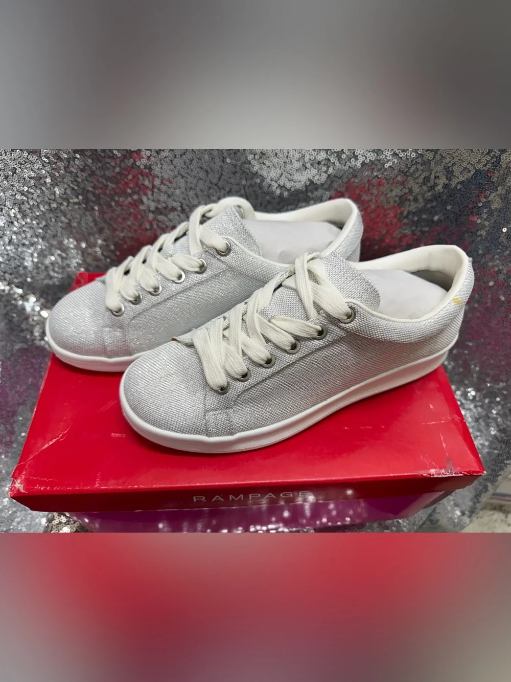 Rampage Women's Silver-White Sparkle Sneakers, size 6